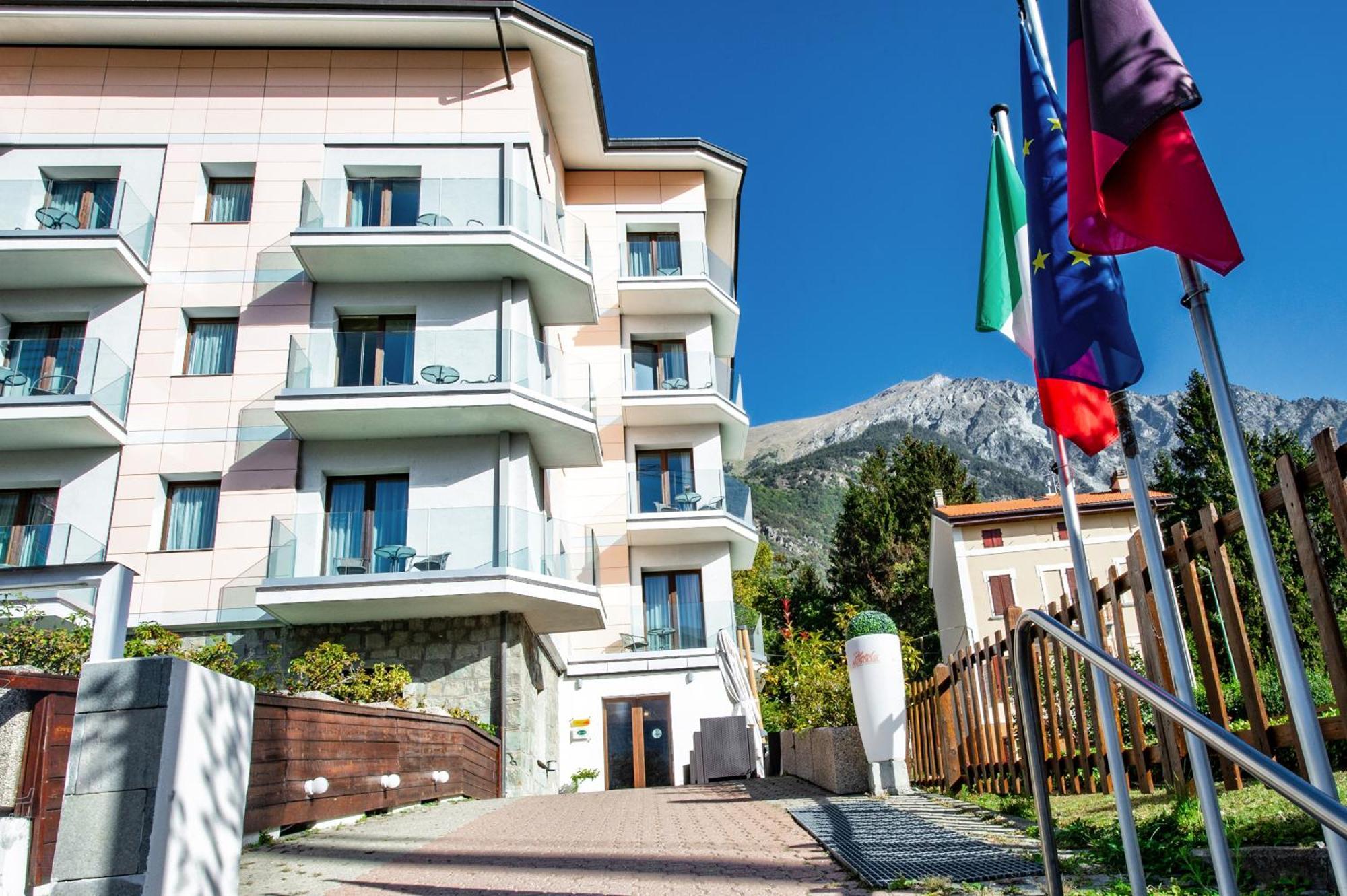 Hotel Au Soleil Saint-Vincent Exterior foto